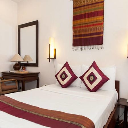 Anise Hotel And Restaurant Phnom Penh Exterior foto
