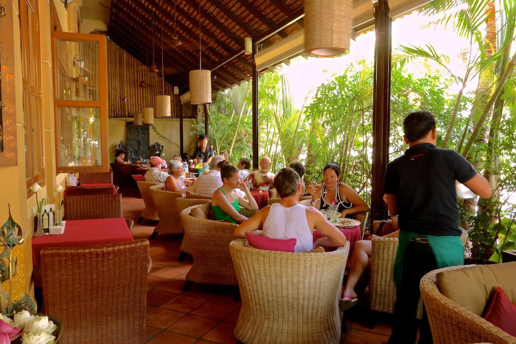 Anise Hotel And Restaurant Phnom Penh Exterior foto